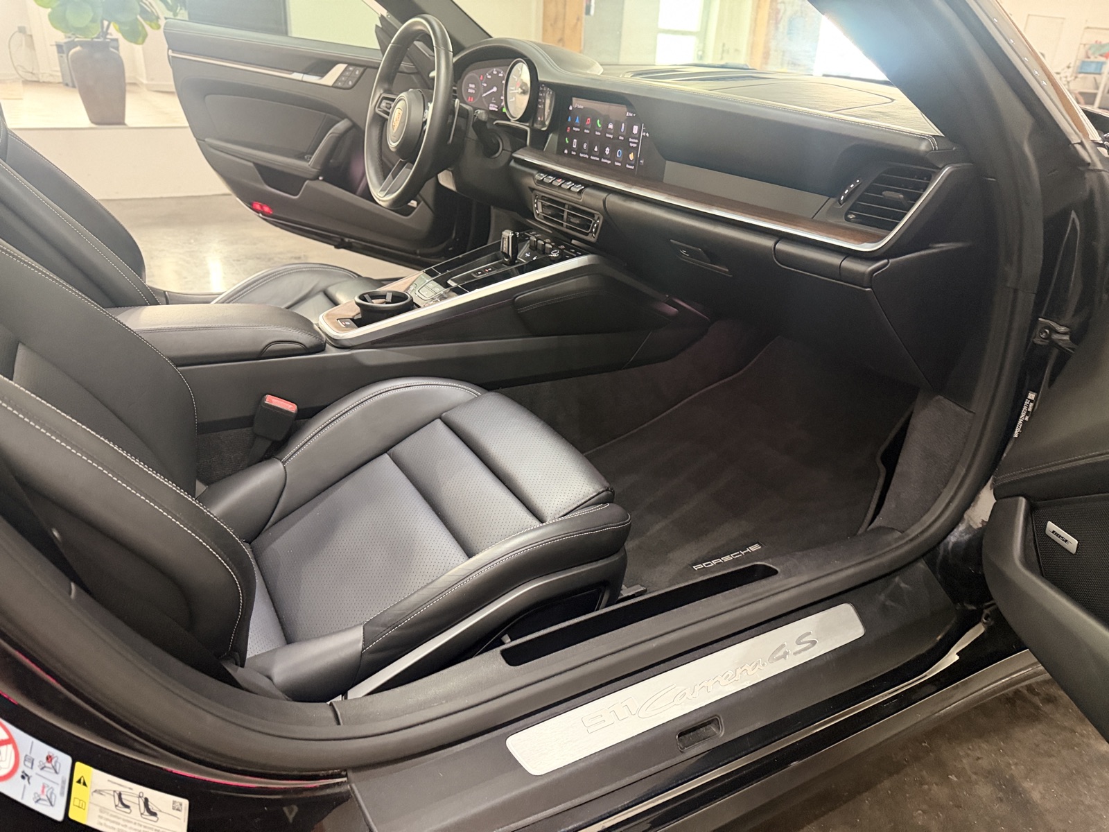 Porsche 911 Carrera 4S Cabriolet – Interieur